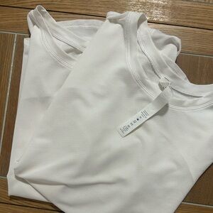 EUC - LuLuLemon High Neck Running and Training Shirt - SZ 2